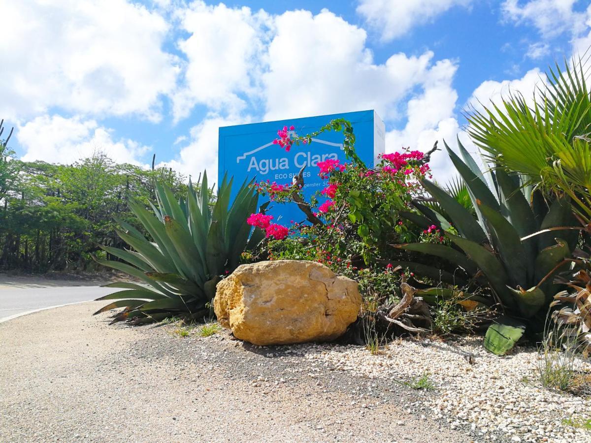 Agua Clara Eco Suites Oranjestad Exterior photo